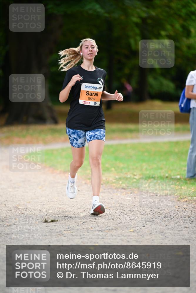 31.08.2025 - 21. Blankeneser Heldenlauf Dr. Thomas Lammeyer http://msf.ph/oto/8645919 31.08.2025 11:16:59 Laufen 5687 meine-sportfotos.de