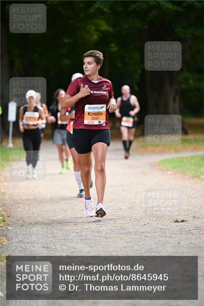 31.08.2025 - 21. Blankeneser Heldenlauf Dr. Thomas Lammeyer http://msf.ph/oto/8645945 31.08.2025 11:17:03 Laufen 5347 meine-sportfotos.de