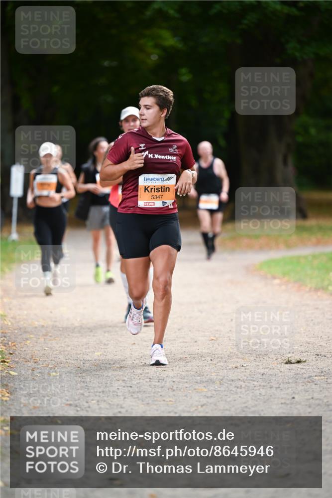 31.08.2025 - 21. Blankeneser Heldenlauf Dr. Thomas Lammeyer http://msf.ph/oto/8645946 31.08.2025 11:17:03 Laufen 5347 meine-sportfotos.de