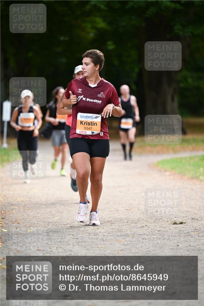 31.08.2025 - 21. Blankeneser Heldenlauf Dr. Thomas Lammeyer http://msf.ph/oto/8645949 31.08.2025 11:17:03 Laufen 5347 meine-sportfotos.de