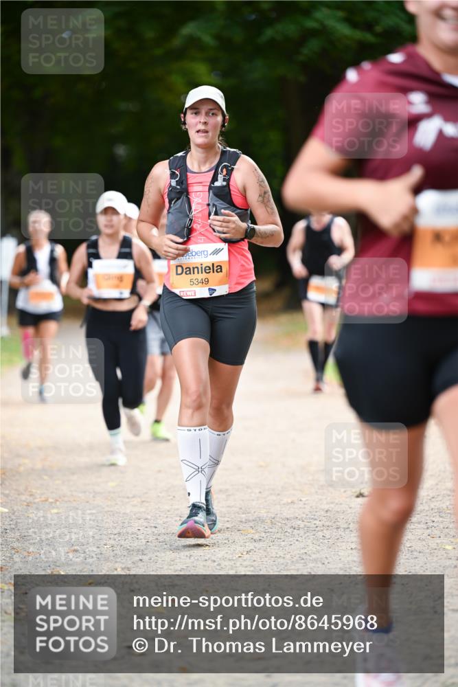 31.08.2025 - 21. Blankeneser Heldenlauf Dr. Thomas Lammeyer http://msf.ph/oto/8645968 31.08.2025 11:17:06 Laufen 5349 meine-sportfotos.de
