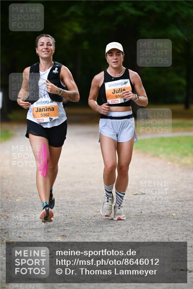 31.08.2025 - 21. Blankeneser Heldenlauf Dr. Thomas Lammeyer http://msf.ph/oto/8646012 31.08.2025 11:17:12 Laufen 5362, 5363 meine-sportfotos.de