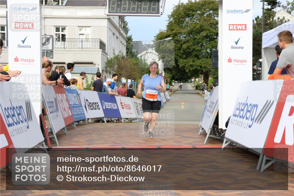 31.08.2025 - 21. Blankeneser Heldenlauf Strokosch-Dieckow http://msf.ph/oto/8646017 31.08.2025 09:54:03 Ziel 1030 meine-sportfotos.de