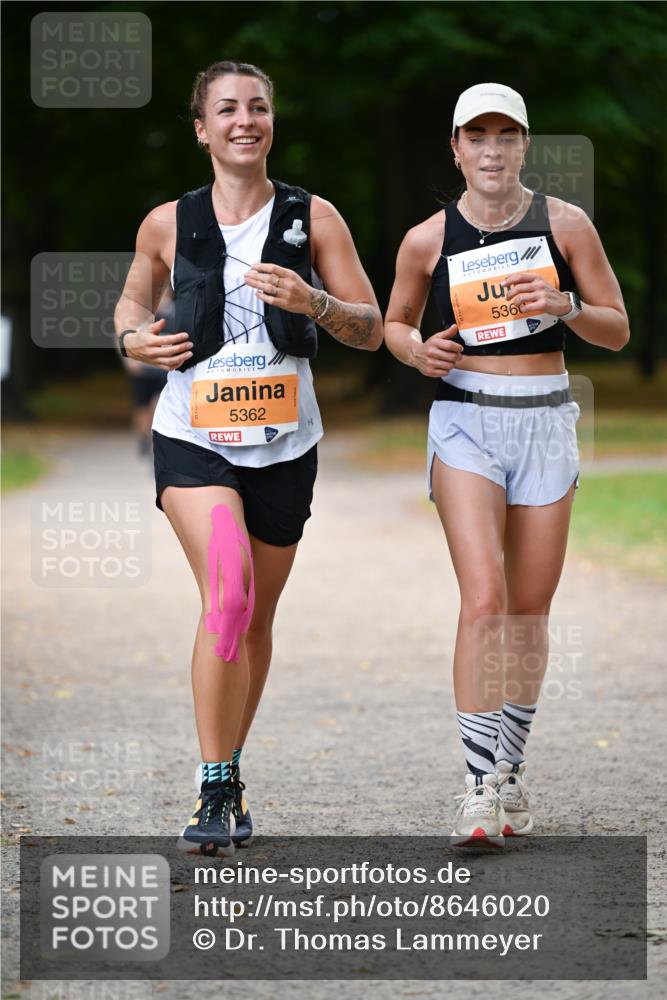 31.08.2025 - 21. Blankeneser Heldenlauf Dr. Thomas Lammeyer http://msf.ph/oto/8646020 31.08.2025 11:17:12 Laufen 5362, 5360 meine-sportfotos.de