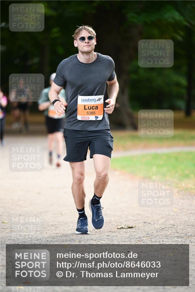 31.08.2025 - 21. Blankeneser Heldenlauf Dr. Thomas Lammeyer http://msf.ph/oto/8646033 31.08.2025 11:17:20 Laufen 5385 meine-sportfotos.de