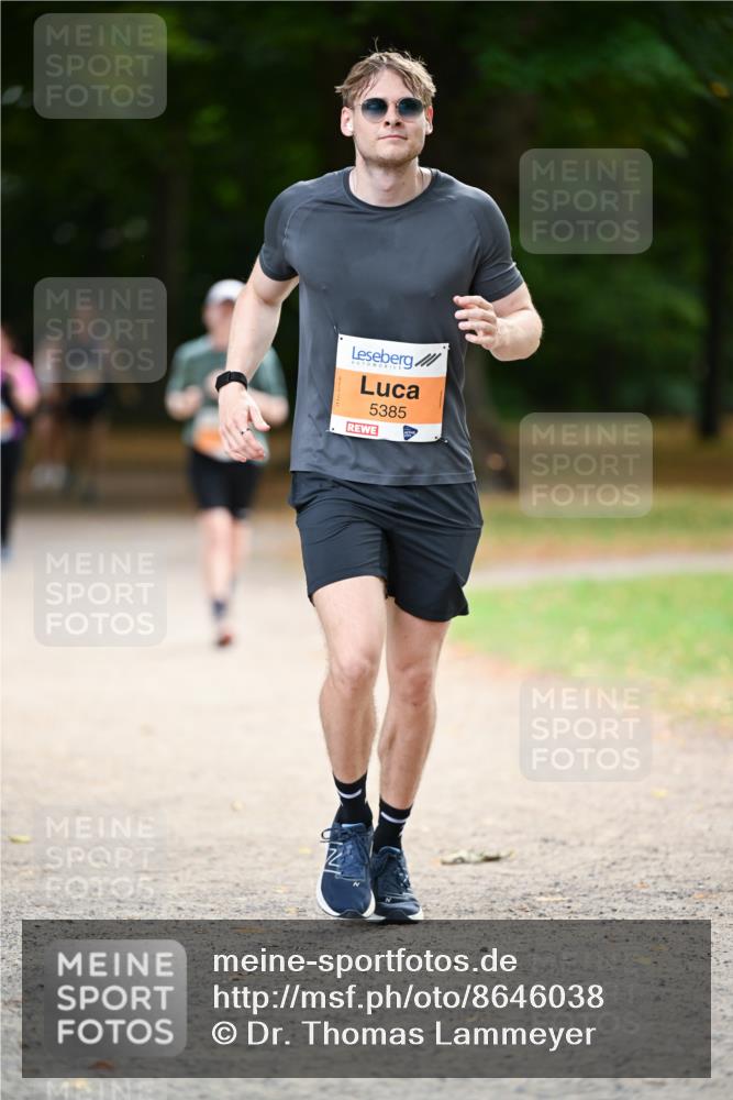 31.08.2025 - 21. Blankeneser Heldenlauf Dr. Thomas Lammeyer http://msf.ph/oto/8646038 31.08.2025 11:17:21 Laufen 5385 meine-sportfotos.de