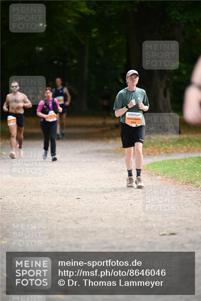 31.08.2025 - 21. Blankeneser Heldenlauf Dr. Thomas Lammeyer http://msf.ph/oto/8646046 31.08.2025 11:17:22 Laufen 5488 meine-sportfotos.de