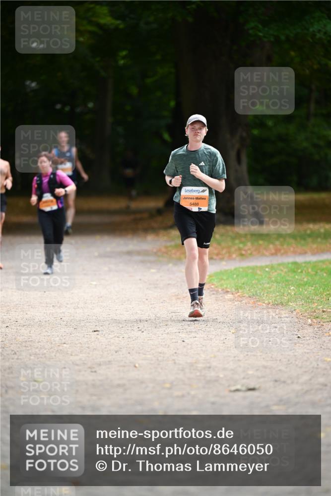 31.08.2025 - 21. Blankeneser Heldenlauf Dr. Thomas Lammeyer http://msf.ph/oto/8646050 31.08.2025 11:17:23 Laufen 5488 meine-sportfotos.de