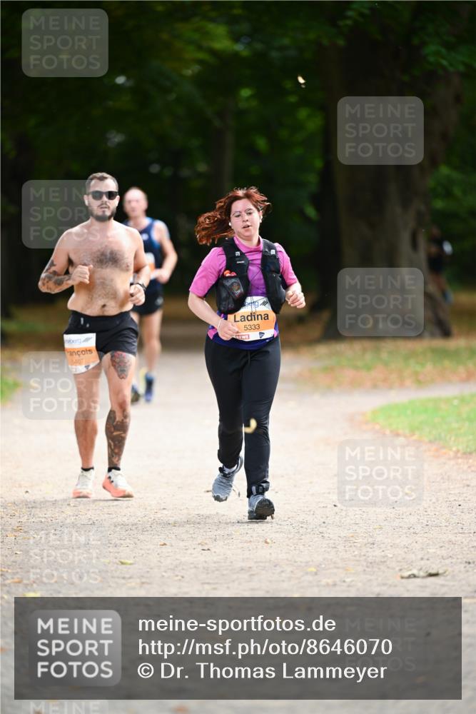 31.08.2025 - 21. Blankeneser Heldenlauf Dr. Thomas Lammeyer http://msf.ph/oto/8646070 31.08.2025 11:17:28 Laufen 5407, 5333 meine-sportfotos.de