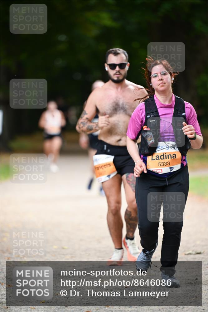 31.08.2025 - 21. Blankeneser Heldenlauf Dr. Thomas Lammeyer http://msf.ph/oto/8646086 31.08.2025 11:17:31 Laufen 5333 meine-sportfotos.de