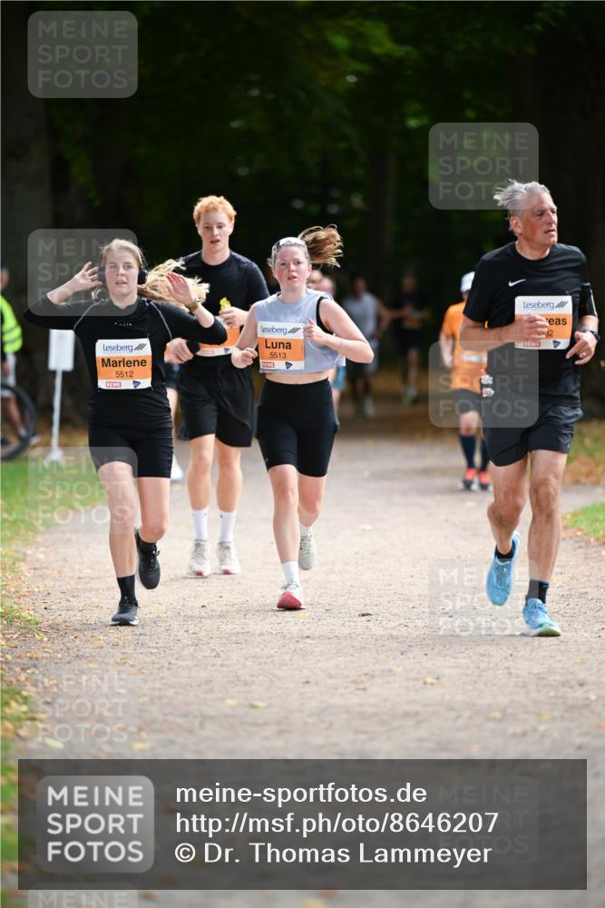 31.08.2025 - 21. Blankeneser Heldenlauf Dr. Thomas Lammeyer http://msf.ph/oto/8646207 31.08.2025 11:17:55 Laufen 5512, 5513 meine-sportfotos.de