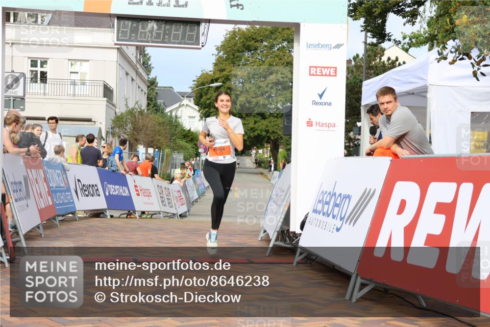 31.08.2025 - 21. Blankeneser Heldenlauf Strokosch-Dieckow http://msf.ph/oto/8646238 31.08.2025 09:53:23 Ziel 1113 meine-sportfotos.de