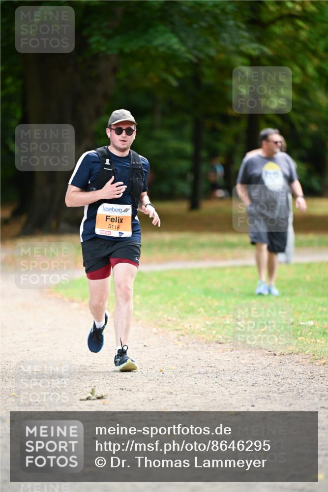 31.08.2025 - 21. Blankeneser Heldenlauf Dr. Thomas Lammeyer http://msf.ph/oto/8646295 31.08.2025 11:18:23 Laufen 5118 meine-sportfotos.de