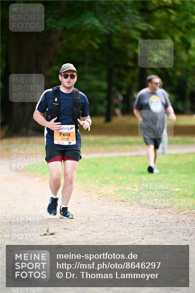 31.08.2025 - 21. Blankeneser Heldenlauf Dr. Thomas Lammeyer http://msf.ph/oto/8646297 31.08.2025 11:18:23 Laufen 5118 meine-sportfotos.de