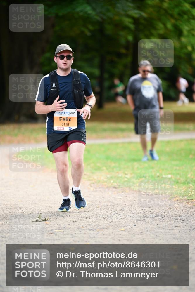 31.08.2025 - 21. Blankeneser Heldenlauf Dr. Thomas Lammeyer http://msf.ph/oto/8646301 31.08.2025 11:18:23 Laufen 5118 meine-sportfotos.de