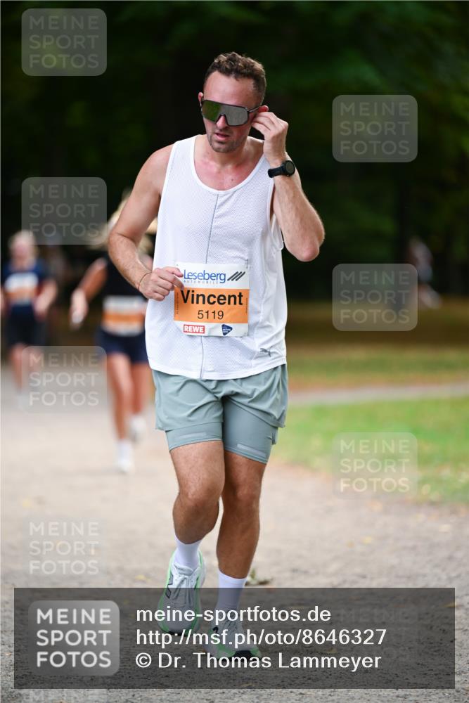 31.08.2025 - 21. Blankeneser Heldenlauf Dr. Thomas Lammeyer http://msf.ph/oto/8646327 31.08.2025 11:18:27 Laufen 5119 meine-sportfotos.de
