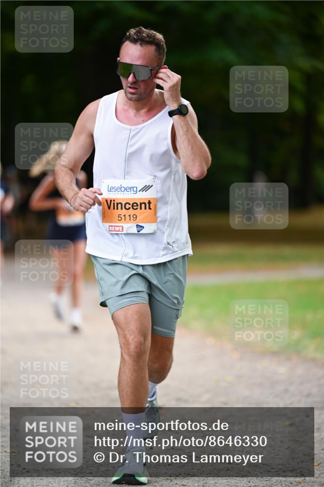 31.08.2025 - 21. Blankeneser Heldenlauf Dr. Thomas Lammeyer http://msf.ph/oto/8646330 31.08.2025 11:18:27 Laufen 5119 meine-sportfotos.de