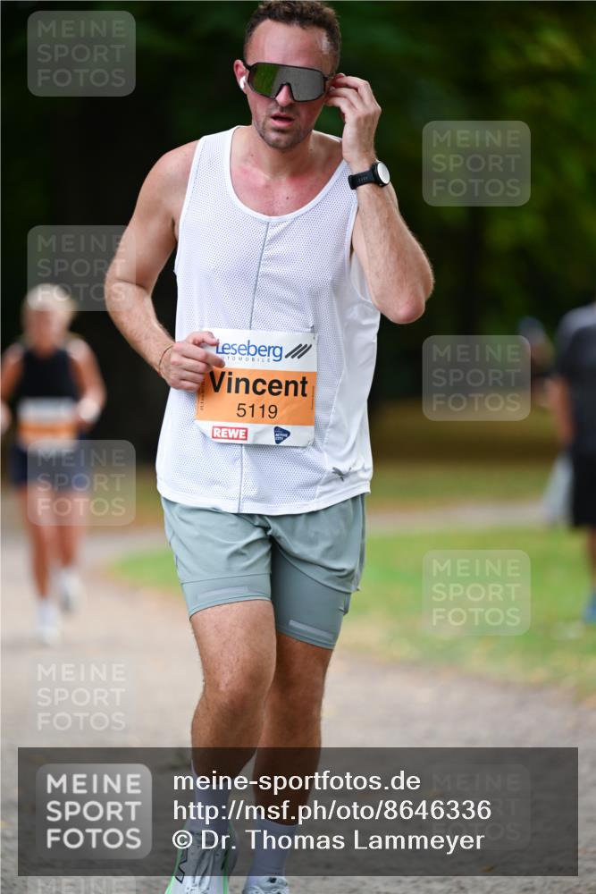 31.08.2025 - 21. Blankeneser Heldenlauf Dr. Thomas Lammeyer http://msf.ph/oto/8646336 31.08.2025 11:18:27 Laufen 5119 meine-sportfotos.de