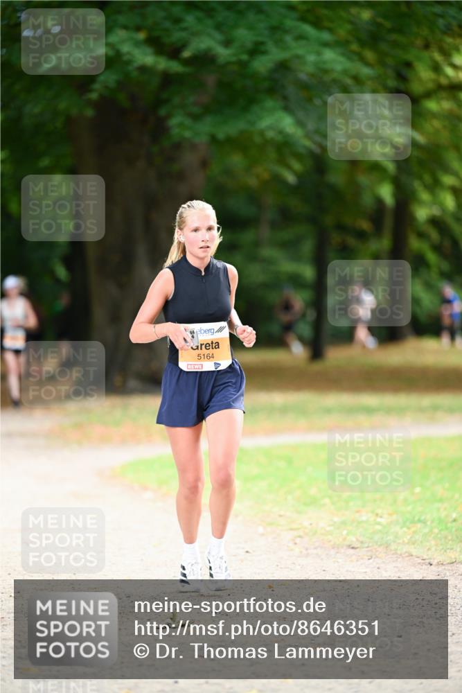 31.08.2025 - 21. Blankeneser Heldenlauf Dr. Thomas Lammeyer http://msf.ph/oto/8646351 31.08.2025 11:18:30 Laufen 5164 meine-sportfotos.de