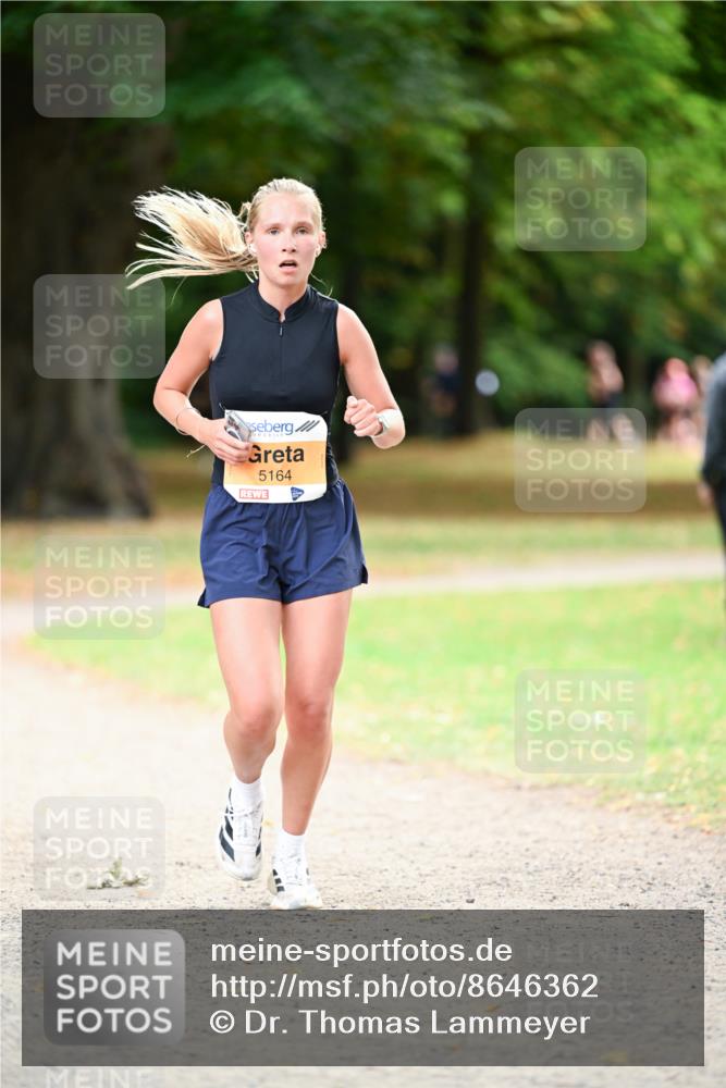 31.08.2025 - 21. Blankeneser Heldenlauf Dr. Thomas Lammeyer http://msf.ph/oto/8646362 31.08.2025 11:18:31 Laufen 5164 meine-sportfotos.de