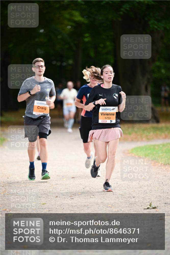 31.08.2025 - 21. Blankeneser Heldenlauf Dr. Thomas Lammeyer http://msf.ph/oto/8646371 31.08.2025 11:18:32 Laufen 5245, 5753 meine-sportfotos.de