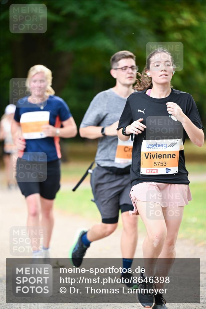 31.08.2025 - 21. Blankeneser Heldenlauf Dr. Thomas Lammeyer http://msf.ph/oto/8646398 31.08.2025 11:18:35 Laufen 5753 meine-sportfotos.de