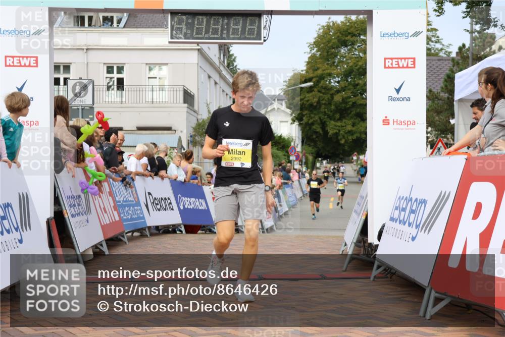 31.08.2025 - 21. Blankeneser Heldenlauf Strokosch-Dieckow http://msf.ph/oto/8646426 31.08.2025 10:21:22 Ziel 2565, 2392 meine-sportfotos.de