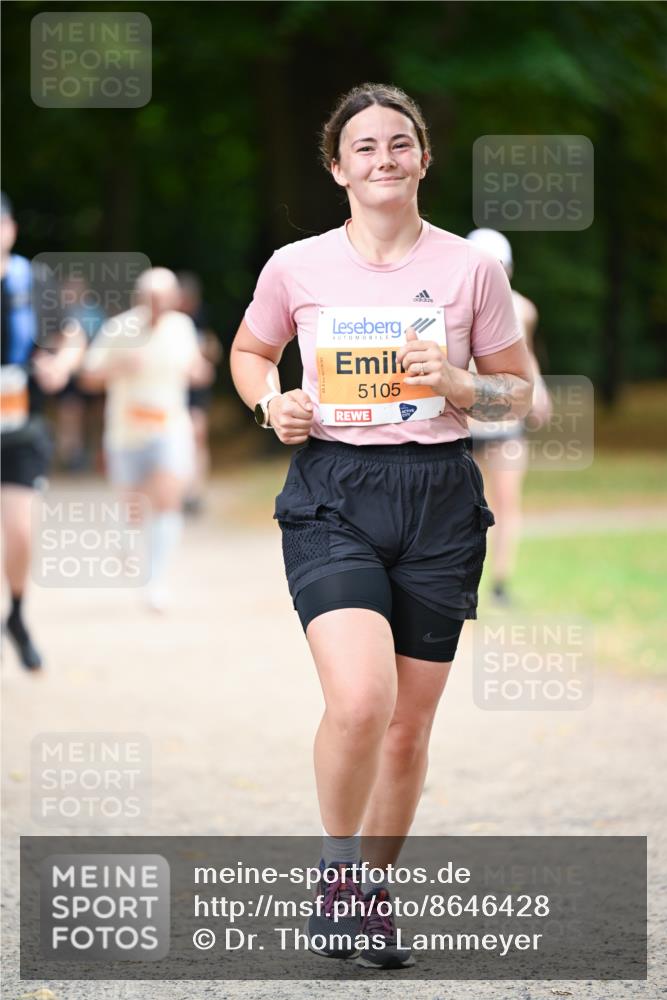 31.08.2025 - 21. Blankeneser Heldenlauf Dr. Thomas Lammeyer http://msf.ph/oto/8646428 31.08.2025 11:18:39 Laufen 5105 meine-sportfotos.de