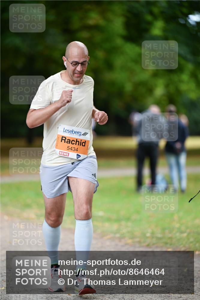 31.08.2025 - 21. Blankeneser Heldenlauf Dr. Thomas Lammeyer http://msf.ph/oto/8646464 31.08.2025 11:18:45 Laufen 5434 meine-sportfotos.de