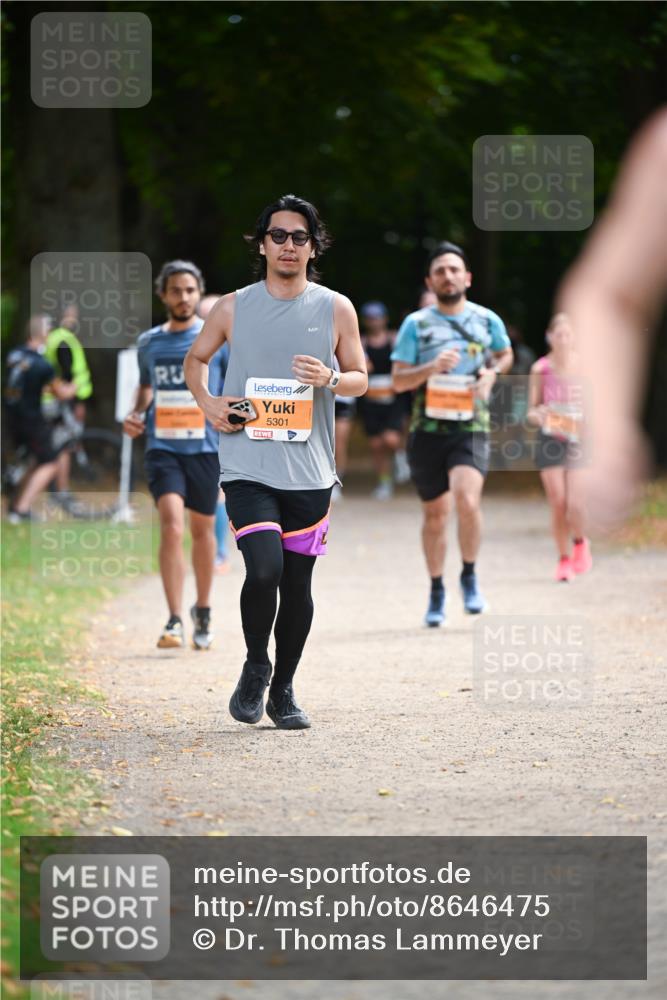 31.08.2025 - 21. Blankeneser Heldenlauf Dr. Thomas Lammeyer http://msf.ph/oto/8646475 31.08.2025 11:18:47 Laufen 5301 meine-sportfotos.de