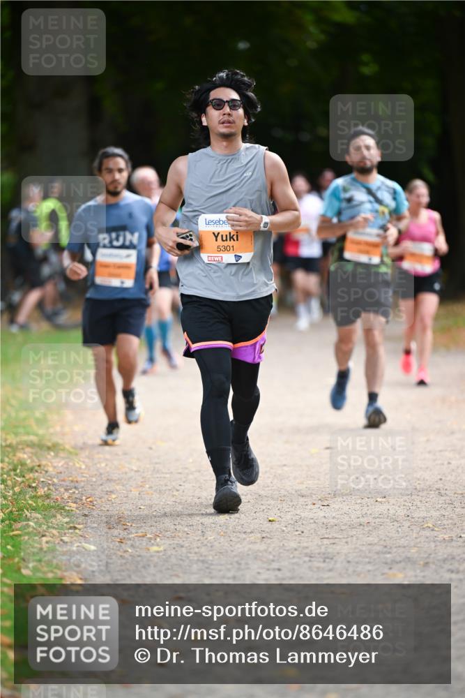 31.08.2025 - 21. Blankeneser Heldenlauf Dr. Thomas Lammeyer http://msf.ph/oto/8646486 31.08.2025 11:18:48 Laufen 5301 meine-sportfotos.de