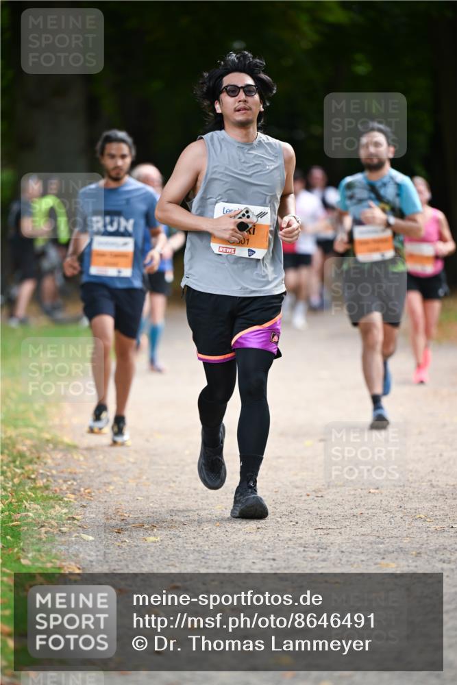 31.08.2025 - 21. Blankeneser Heldenlauf Dr. Thomas Lammeyer http://msf.ph/oto/8646491 31.08.2025 11:18:49 Laufen 01 meine-sportfotos.de