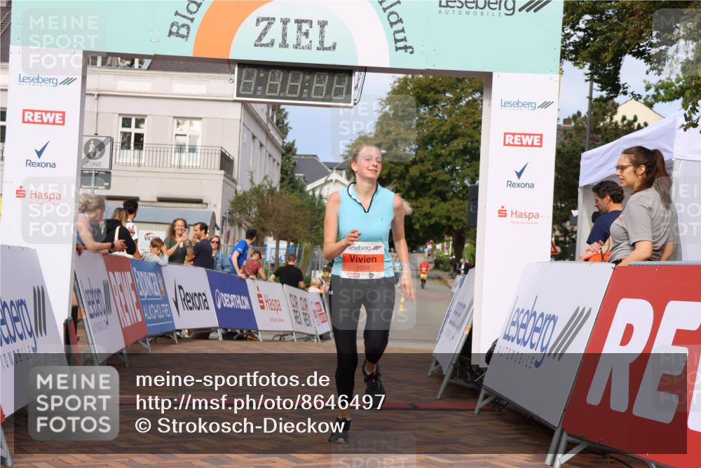 31.08.2025 - 21. Blankeneser Heldenlauf Strokosch-Dieckow http://msf.ph/oto/8646497 31.08.2025 09:52:50 Ziel 1092, 1058 meine-sportfotos.de