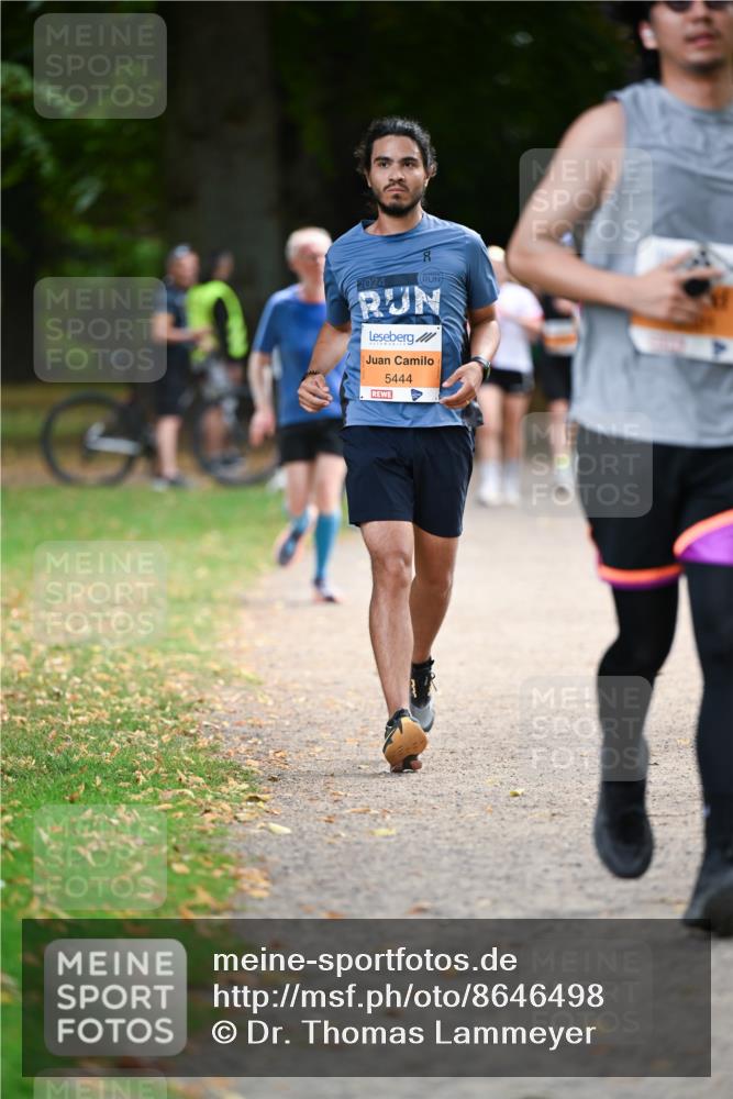 31.08.2025 - 21. Blankeneser Heldenlauf Dr. Thomas Lammeyer http://msf.ph/oto/8646498 31.08.2025 11:18:50 Laufen 2024, 5444 meine-sportfotos.de