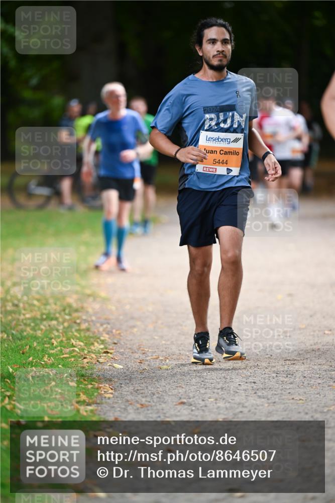 31.08.2025 - 21. Blankeneser Heldenlauf Dr. Thomas Lammeyer http://msf.ph/oto/8646507 31.08.2025 11:18:51 Laufen 2024, 56, 5444 meine-sportfotos.de