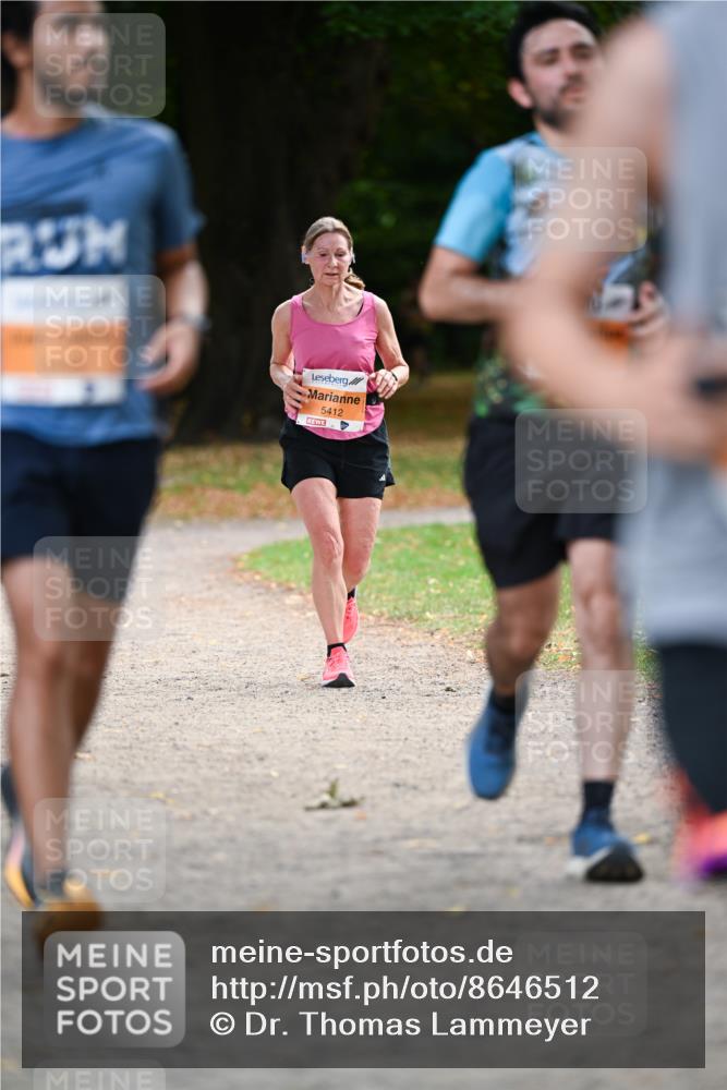 31.08.2025 - 21. Blankeneser Heldenlauf Dr. Thomas Lammeyer http://msf.ph/oto/8646512 31.08.2025 11:18:52 Laufen 5412 meine-sportfotos.de