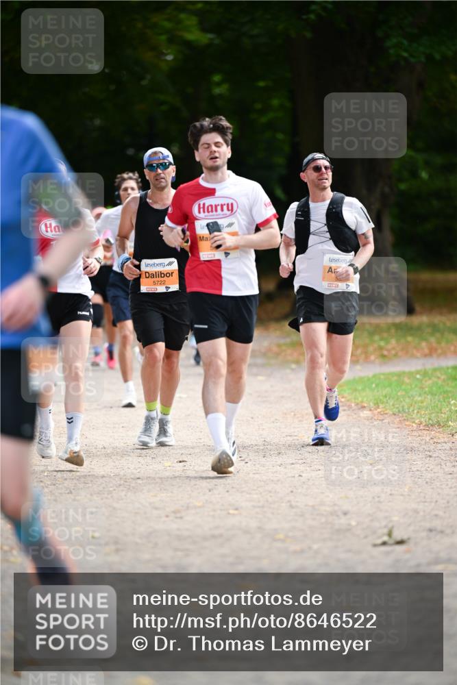 31.08.2025 - 21. Blankeneser Heldenlauf Dr. Thomas Lammeyer http://msf.ph/oto/8646522 31.08.2025 11:18:58 Laufen 5722, 4 meine-sportfotos.de