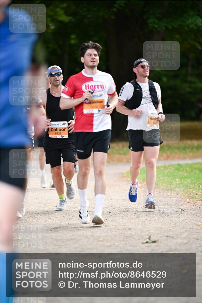 31.08.2025 - 21. Blankeneser Heldenlauf Dr. Thomas Lammeyer http://msf.ph/oto/8646529 31.08.2025 11:18:59 Laufen 5722, 5630, 5326 meine-sportfotos.de