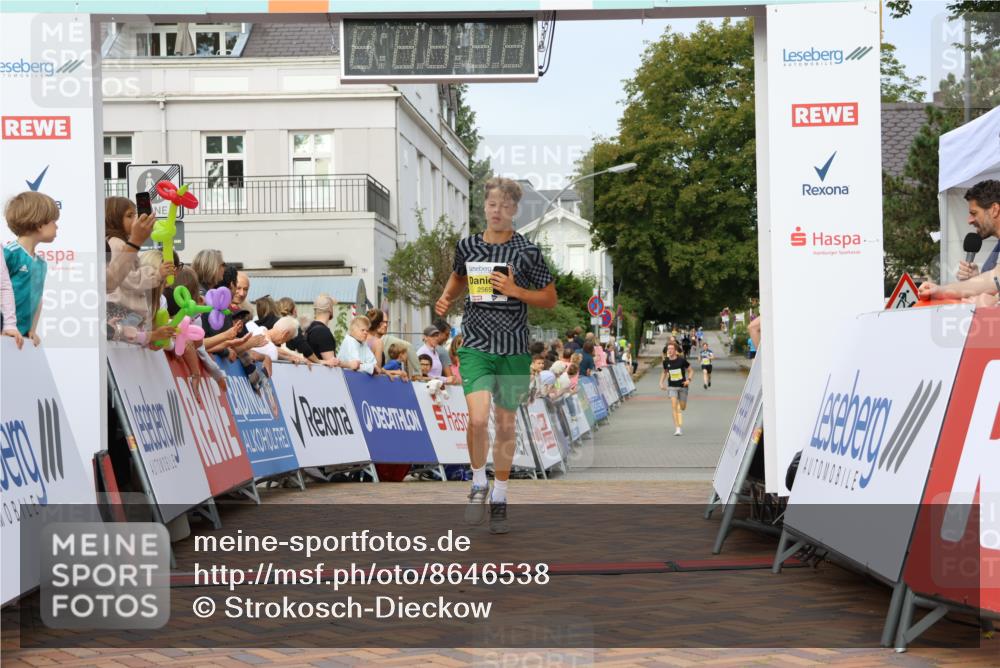31.08.2025 - 21. Blankeneser Heldenlauf Strokosch-Dieckow http://msf.ph/oto/8646538 31.08.2025 10:21:15 Ziel 2565 meine-sportfotos.de