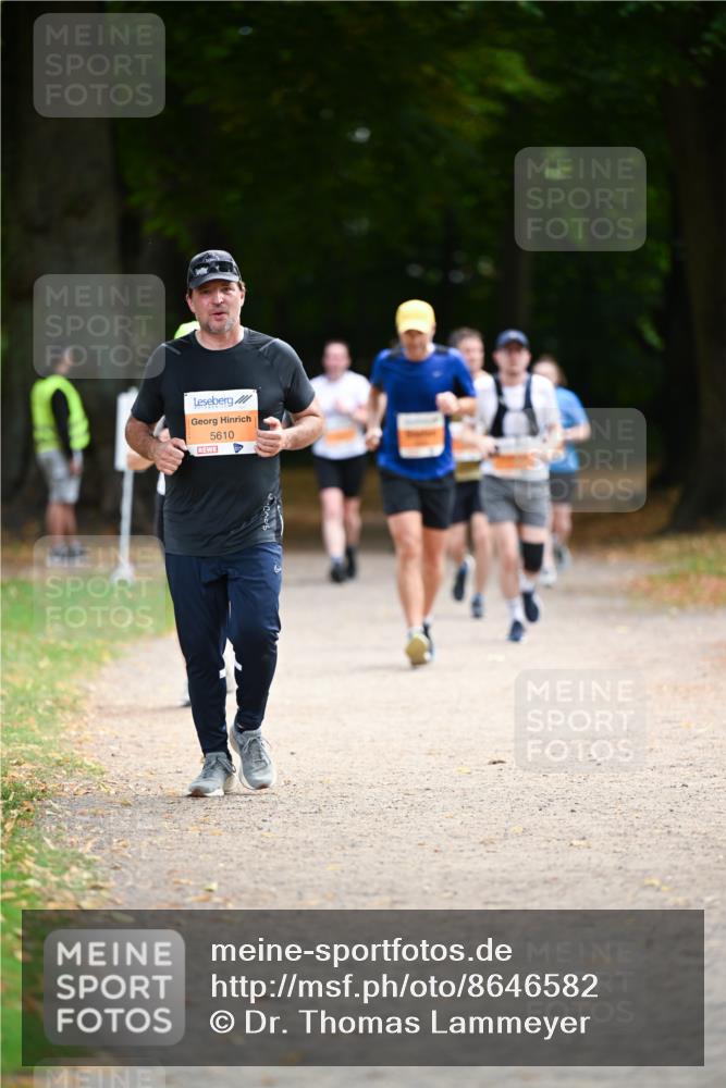 31.08.2025 - 21. Blankeneser Heldenlauf Dr. Thomas Lammeyer http://msf.ph/oto/8646582 31.08.2025 11:19:13 Laufen 5610 meine-sportfotos.de