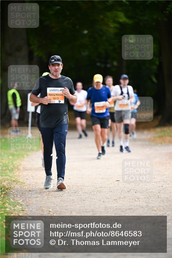 31.08.2025 - 21. Blankeneser Heldenlauf Dr. Thomas Lammeyer http://msf.ph/oto/8646583 31.08.2025 11:19:13 Laufen 5610 meine-sportfotos.de