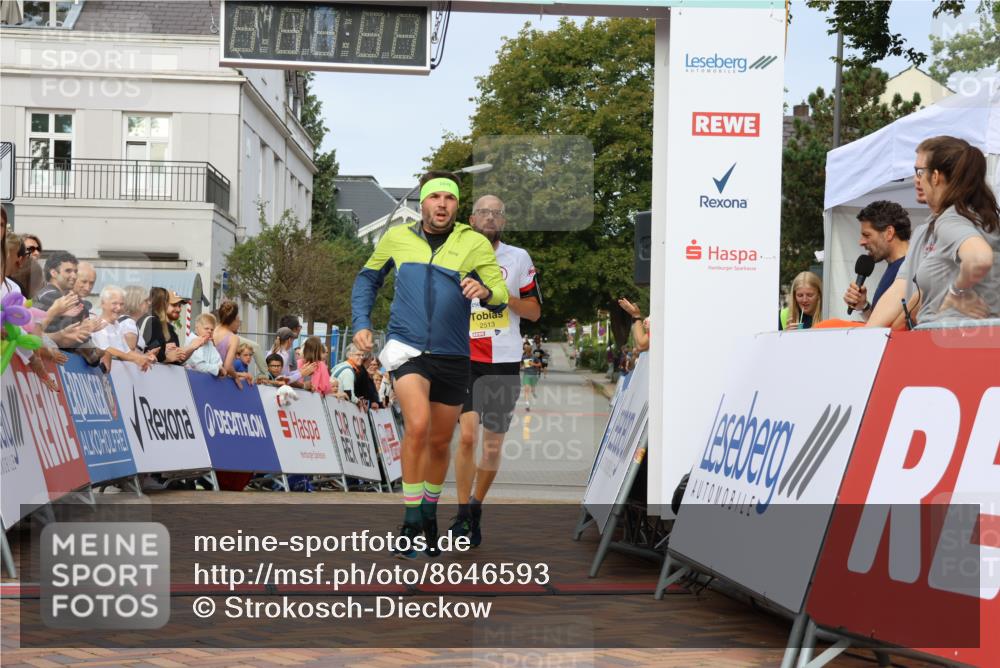 31.08.2025 - 21. Blankeneser Heldenlauf Strokosch-Dieckow http://msf.ph/oto/8646593 31.08.2025 10:21:03 Ziel 2356, 2513 meine-sportfotos.de