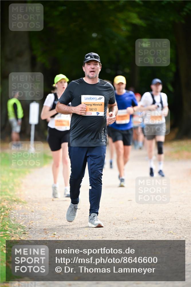 31.08.2025 - 21. Blankeneser Heldenlauf Dr. Thomas Lammeyer http://msf.ph/oto/8646600 31.08.2025 11:19:15 Laufen 5610 meine-sportfotos.de