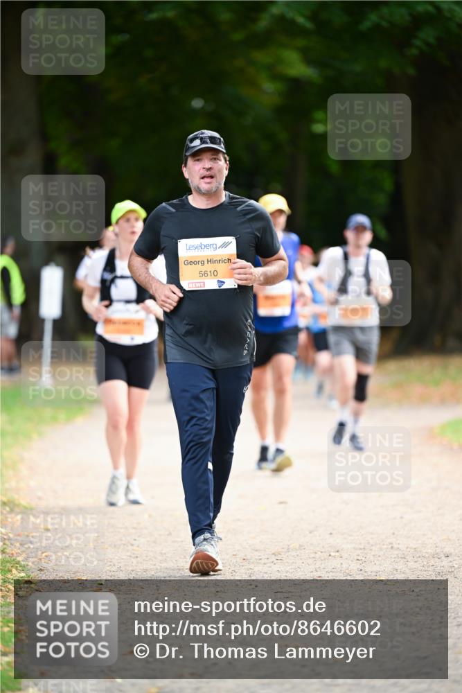 31.08.2025 - 21. Blankeneser Heldenlauf Dr. Thomas Lammeyer http://msf.ph/oto/8646602 31.08.2025 11:19:15 Laufen 5610 meine-sportfotos.de