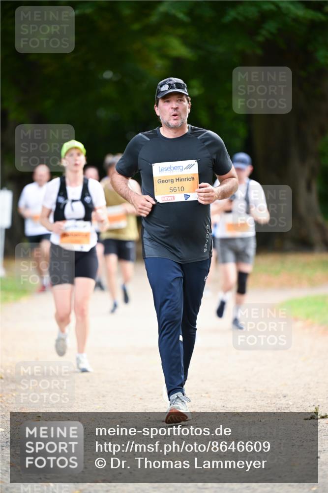 31.08.2025 - 21. Blankeneser Heldenlauf Dr. Thomas Lammeyer http://msf.ph/oto/8646609 31.08.2025 11:19:16 Laufen 5610 meine-sportfotos.de