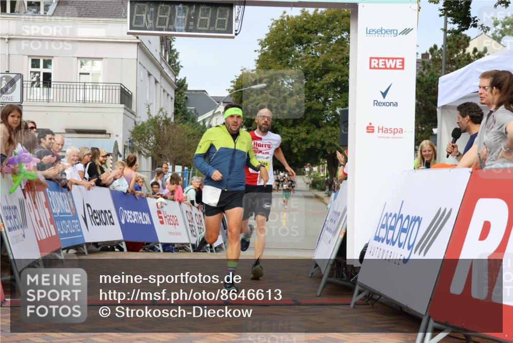 31.08.2025 - 21. Blankeneser Heldenlauf Strokosch-Dieckow http://msf.ph/oto/8646613 31.08.2025 10:21:03 Ziel 2356, 2513 meine-sportfotos.de