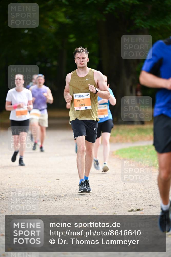 31.08.2025 - 21. Blankeneser Heldenlauf Dr. Thomas Lammeyer http://msf.ph/oto/8646640 31.08.2025 11:19:21 Laufen 5869 meine-sportfotos.de