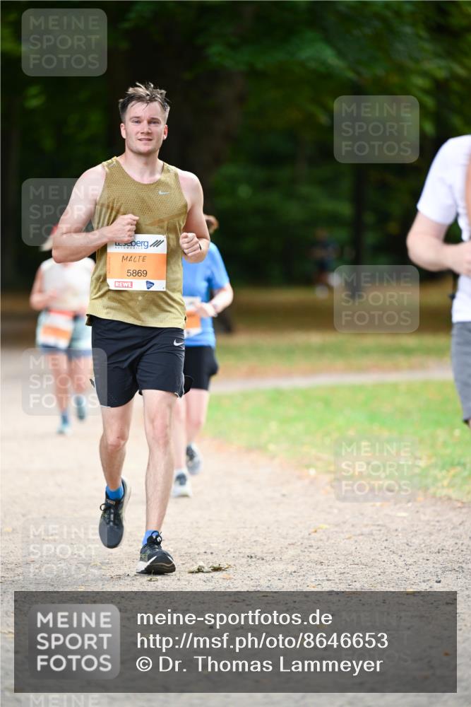 31.08.2025 - 21. Blankeneser Heldenlauf Dr. Thomas Lammeyer http://msf.ph/oto/8646653 31.08.2025 11:19:22 Laufen 5869 meine-sportfotos.de