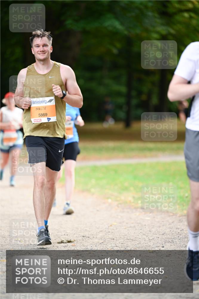 31.08.2025 - 21. Blankeneser Heldenlauf Dr. Thomas Lammeyer http://msf.ph/oto/8646655 31.08.2025 11:19:22 Laufen 5869 meine-sportfotos.de