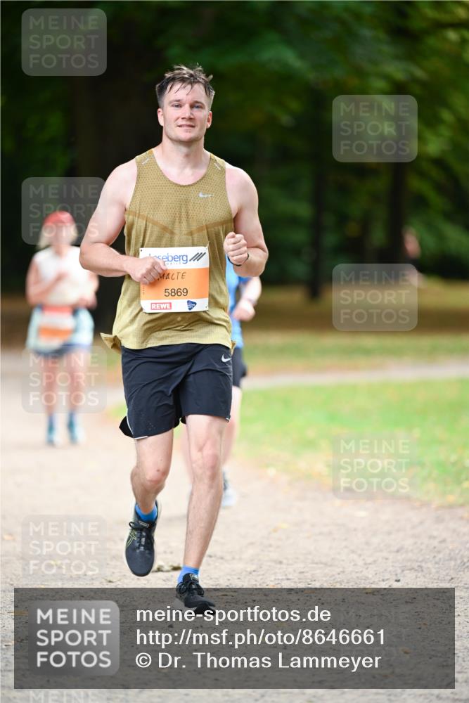 31.08.2025 - 21. Blankeneser Heldenlauf Dr. Thomas Lammeyer http://msf.ph/oto/8646661 31.08.2025 11:19:23 Laufen 5869 meine-sportfotos.de